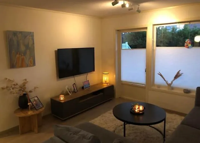 Practical Apartment, To Center Апартаменты